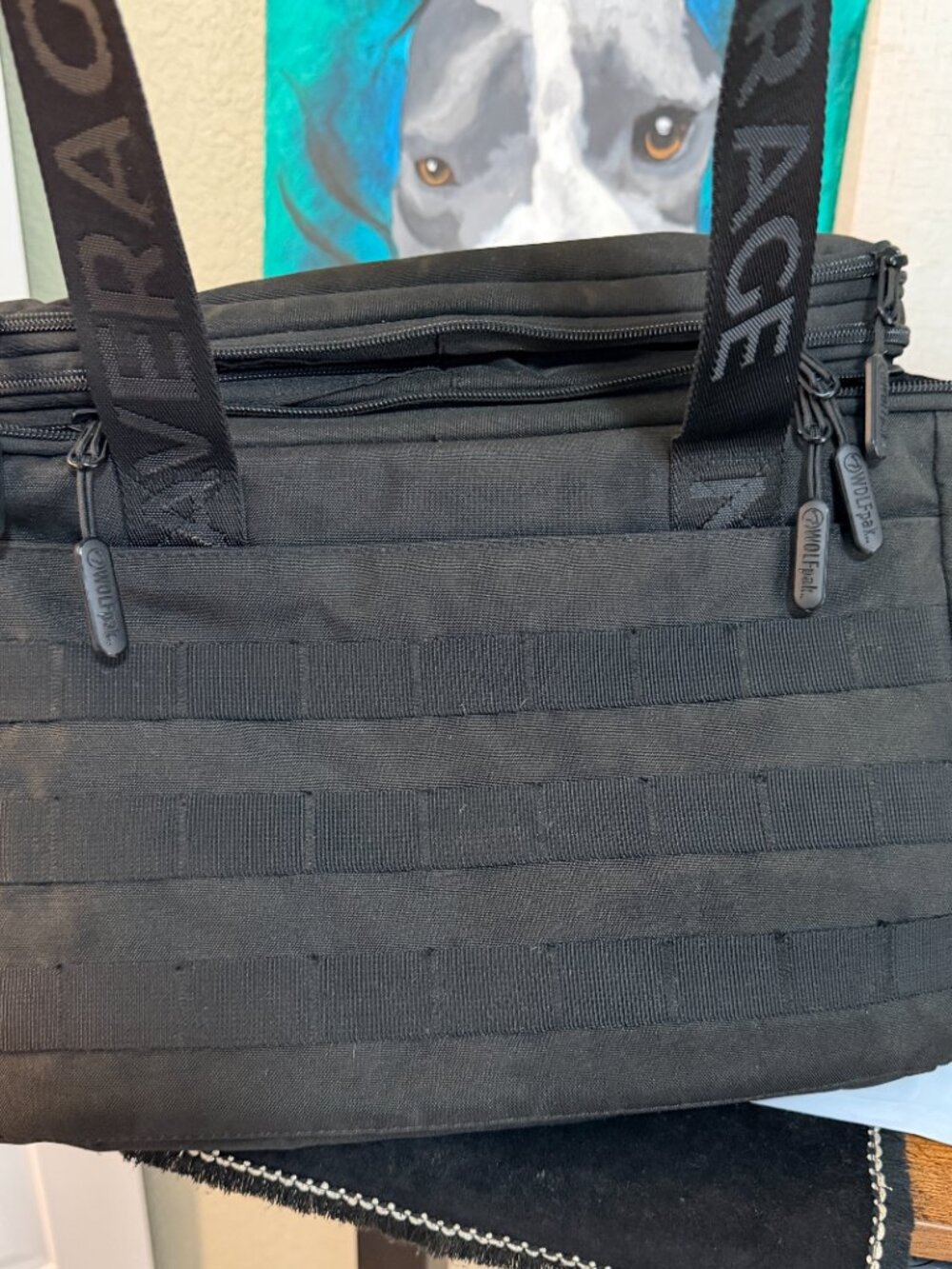 Wolfpak Black 30L Mega Cooler Bag Zip Closure 5 Pockets and x2 WP Cold pks - Picture 2 of 10